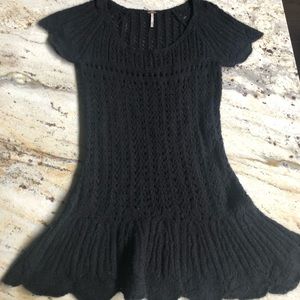 💕Free People Black knit fit and flare dress